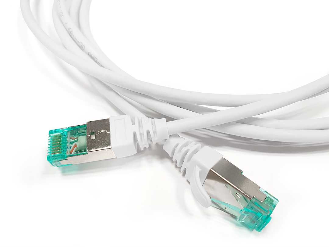 Патч-корд Hyperline S/FTP, экранированный, категория 6a (100% Fluke Component Tested), 30AWG, LSZH, 1 м, белый